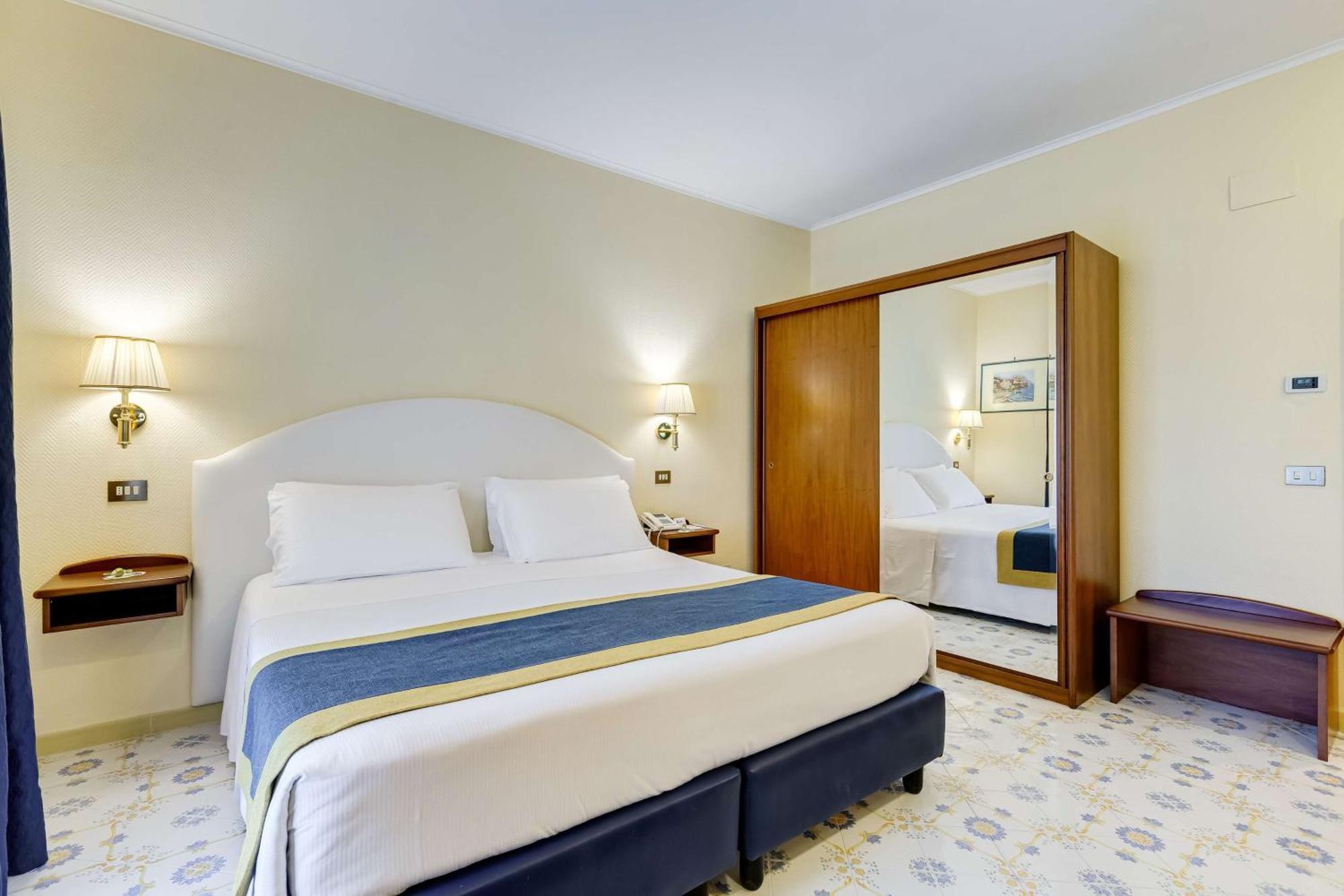 Best Western Hotel La Solara Sorrento Dış mekan fotoğraf